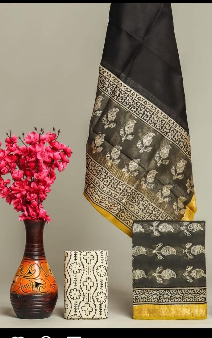 Designer Hand Block Print Maheshwari Silk Suit Set (MSS0028)