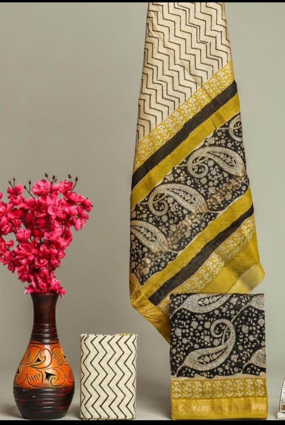 Designer Hand Block Print Maheshwari Silk Suit Set (MSS0025)